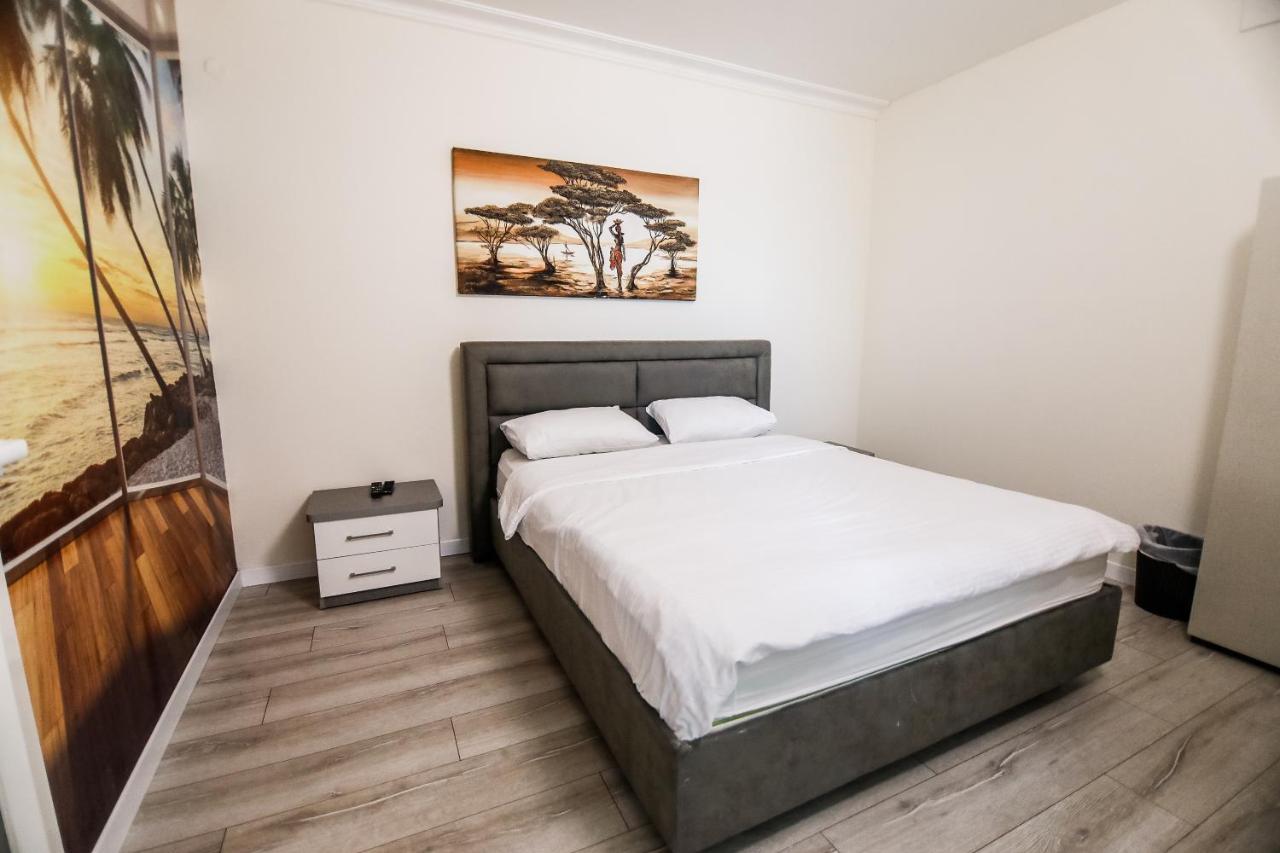 בניין אלמוג - מגדל הים Apartment Haifa Exterior photo