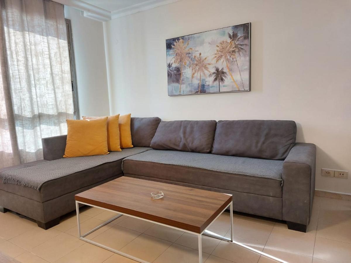 בניין אלמוג - מגדל הים Apartment Haifa Exterior photo