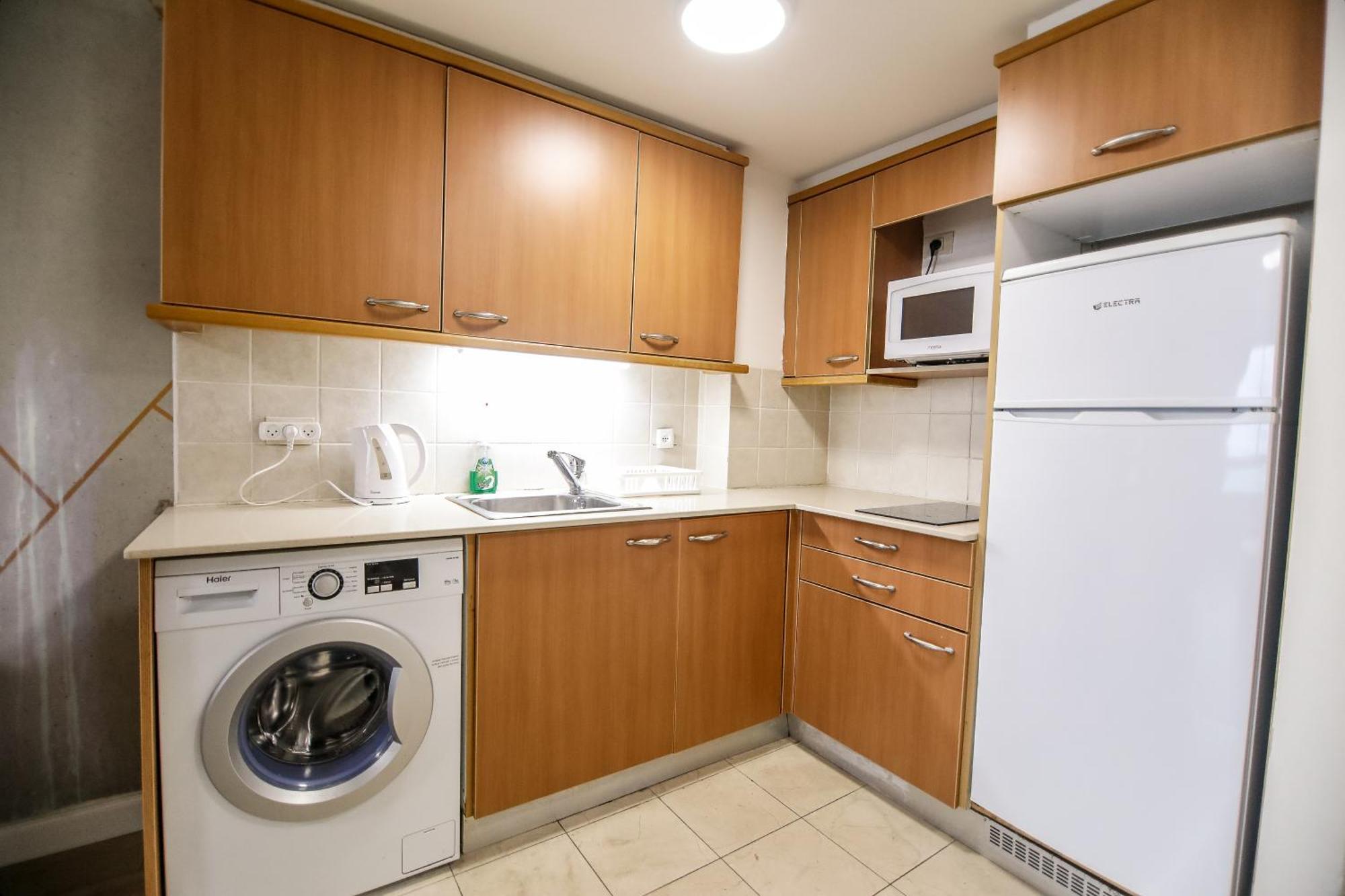 בניין אלמוג - מגדל הים Apartment Haifa Exterior photo